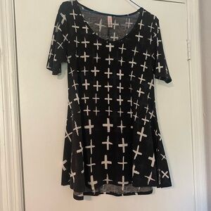 Black and White Cross Pattern Top
